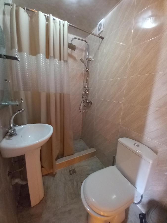 David Hotel 库塔伊西 外观 照片