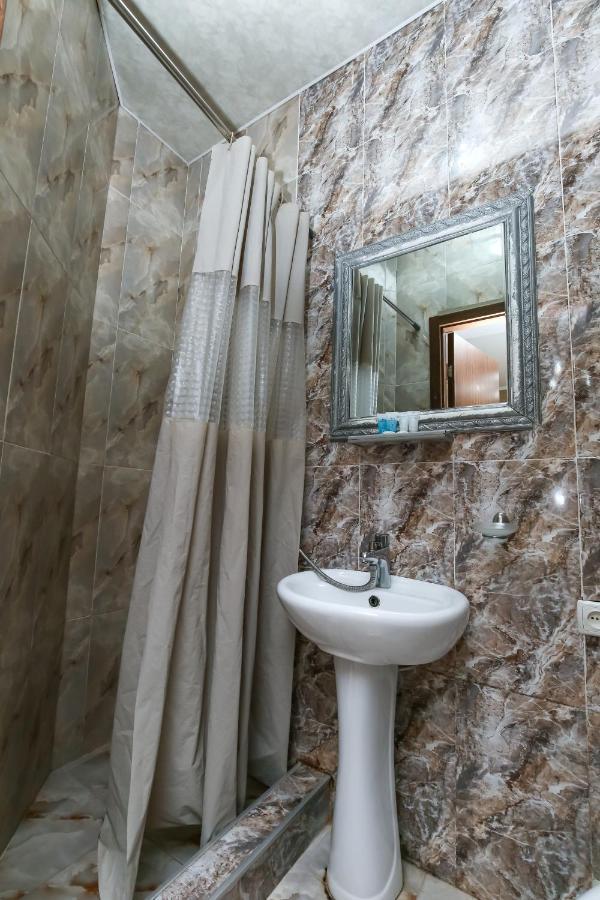 David Hotel 库塔伊西 外观 照片